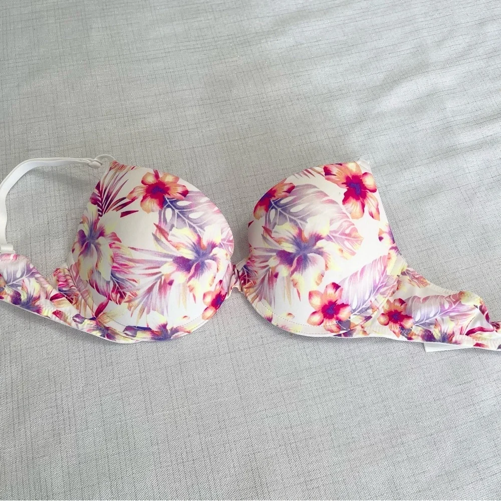 PINK By Victoria's Secret Floral Everyday Lightly Lined Bra In Floral Fun, 32D